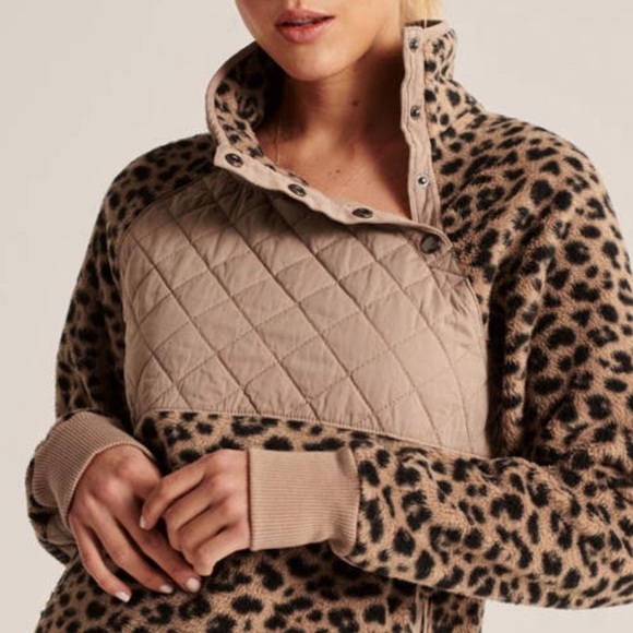 Abercrombie & Fitch Tops - NWT Abercrombie & Fitch Asymmetric Snap Up Fleece